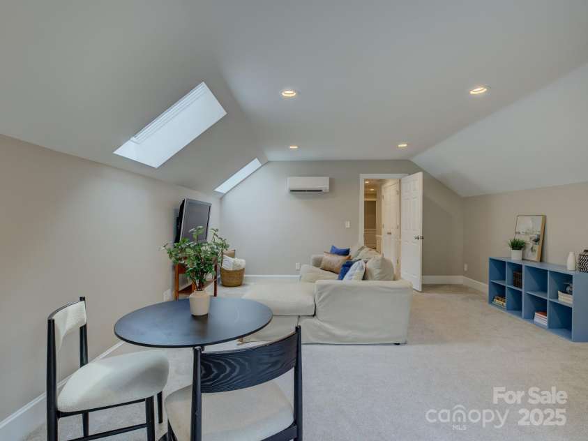2621 Winding Oak Drive, Charlotte, NC 28270.  MLS# CAR4285798, YatesRealty ID 29666. 