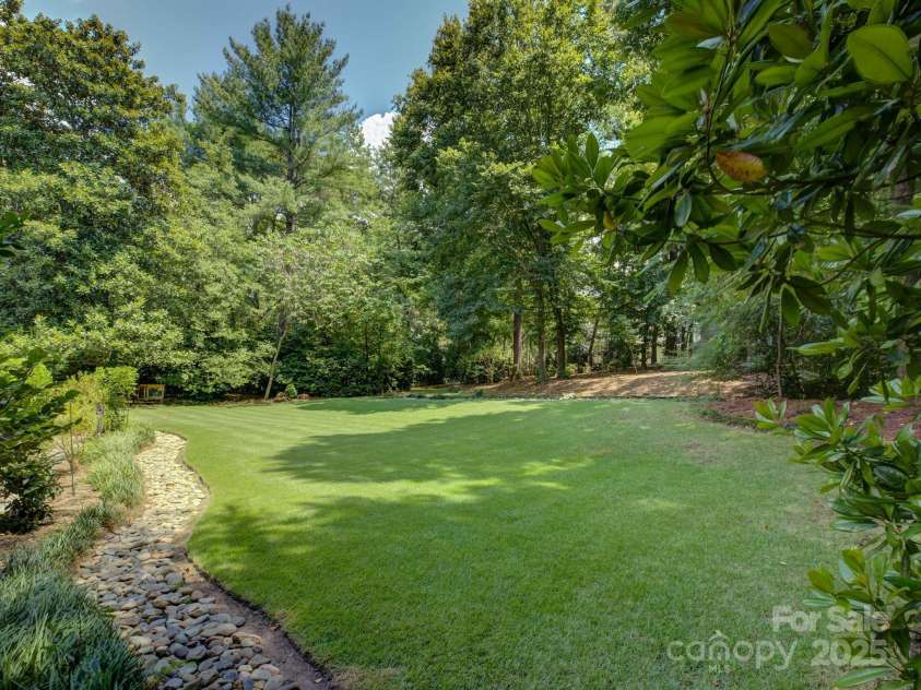 2621 Winding Oak Drive, Charlotte, NC 28270.  MLS# CAR4285798, YatesRealty ID 29666. 