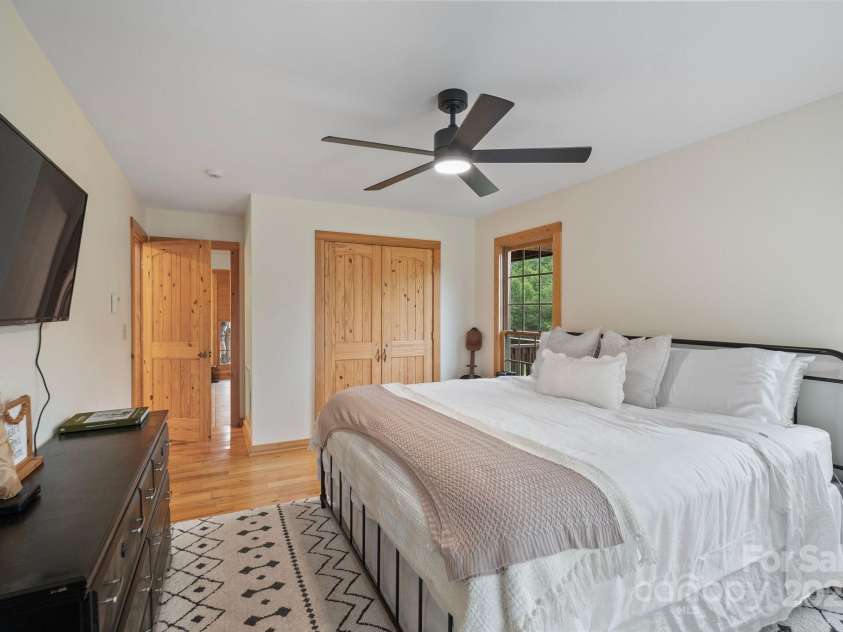 6500 Duck Creek Road, Lenoir, NC 28645.  MLS# CAR4258790, YatesRealty ID 29667. Master Beedroom