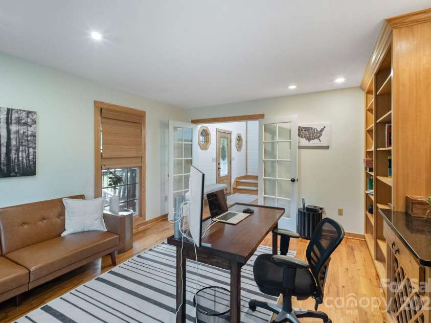 6500 Duck Creek Road, Lenoir, NC 28645.  MLS# CAR4258790, YatesRealty ID 29667. Office 