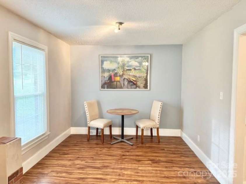 7133 Tall Tree Lane, Charlotte, NC 28214.  MLS# CAR4264939, YatesRealty ID 29668. 