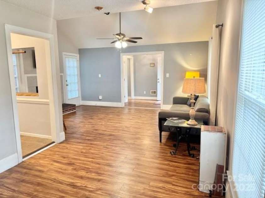 7133 Tall Tree Lane, Charlotte, NC 28214.  MLS# CAR4264939, YatesRealty ID 29668. 