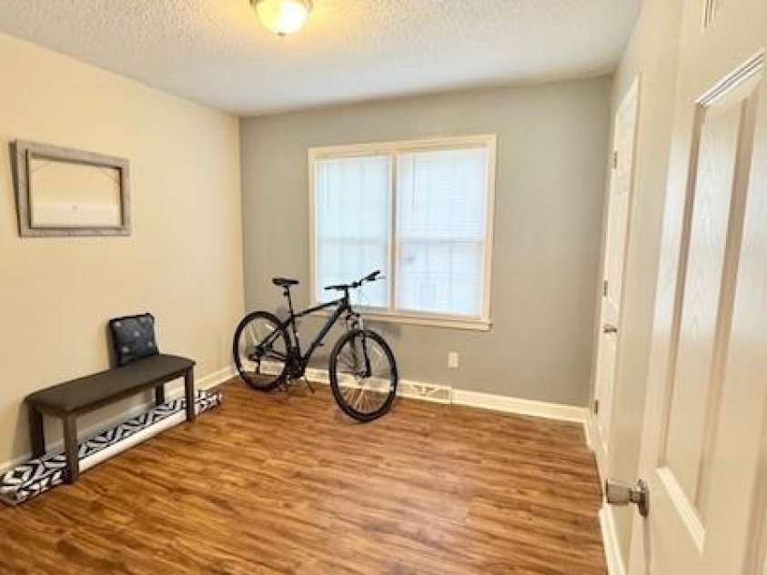 7133 Tall Tree Lane, Charlotte, NC 28214.  MLS# CAR4264939, YatesRealty ID 29668. 