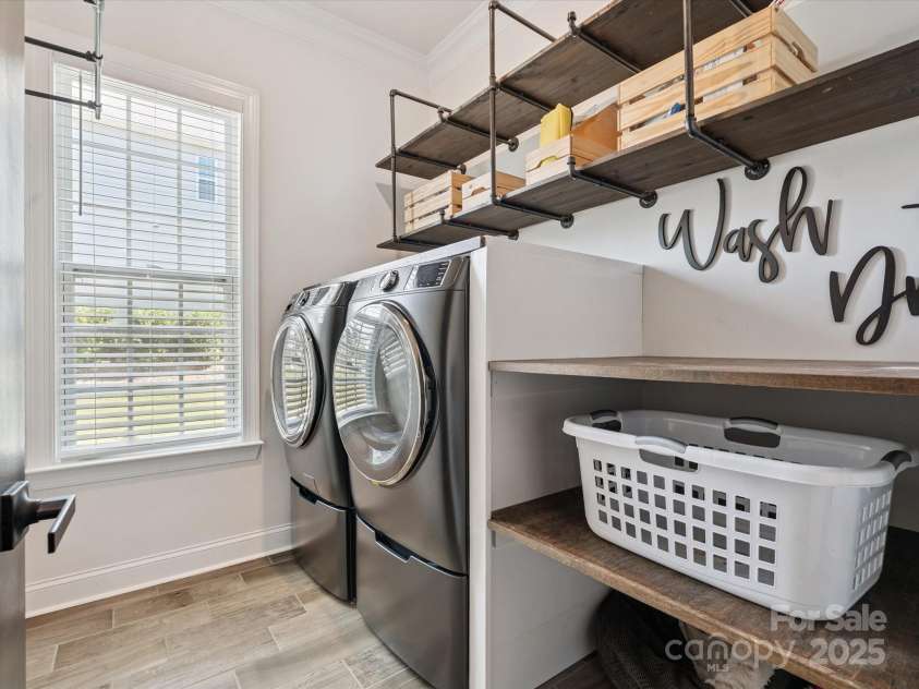 6005 Petersburg Drive, Waxhaw, NC 28173.  MLS# CAR4287220, YatesRealty ID 29669. 