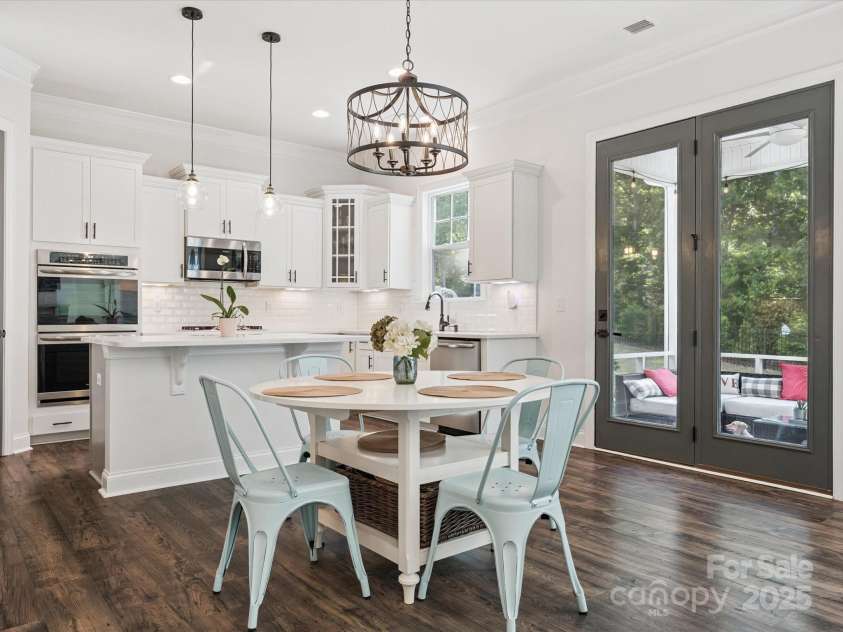 6005 Petersburg Drive, Waxhaw, NC 28173.  MLS# CAR4287220, YatesRealty ID 29669. 