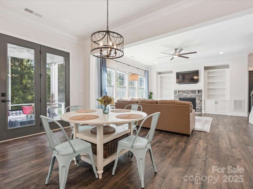 6005 Petersburg Drive, Waxhaw, NC 28173.  MLS# CAR4287220, YatesRealty ID 29669. 