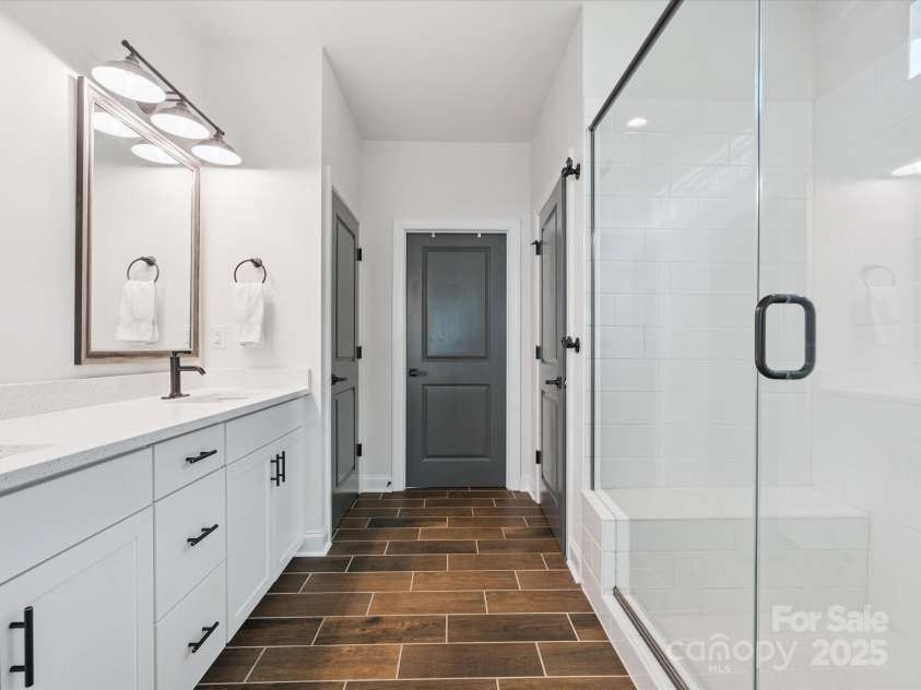 6005 Petersburg Drive, Waxhaw, NC 28173.  MLS# CAR4287220, YatesRealty ID 29669. 