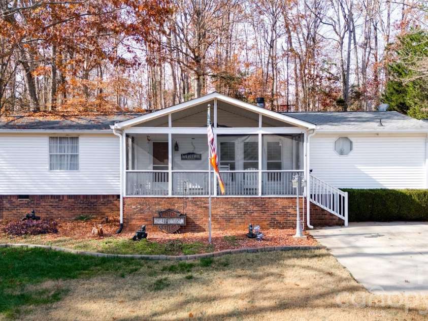 126 Catawba Winds Drive, Belmont, NC 28012.  MLS# CAR4325832, YatesRealty ID 2967. 