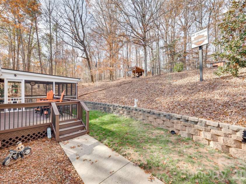 126 Catawba Winds Drive, Belmont, NC 28012.  MLS# CAR4325832, YatesRealty ID 2967. 