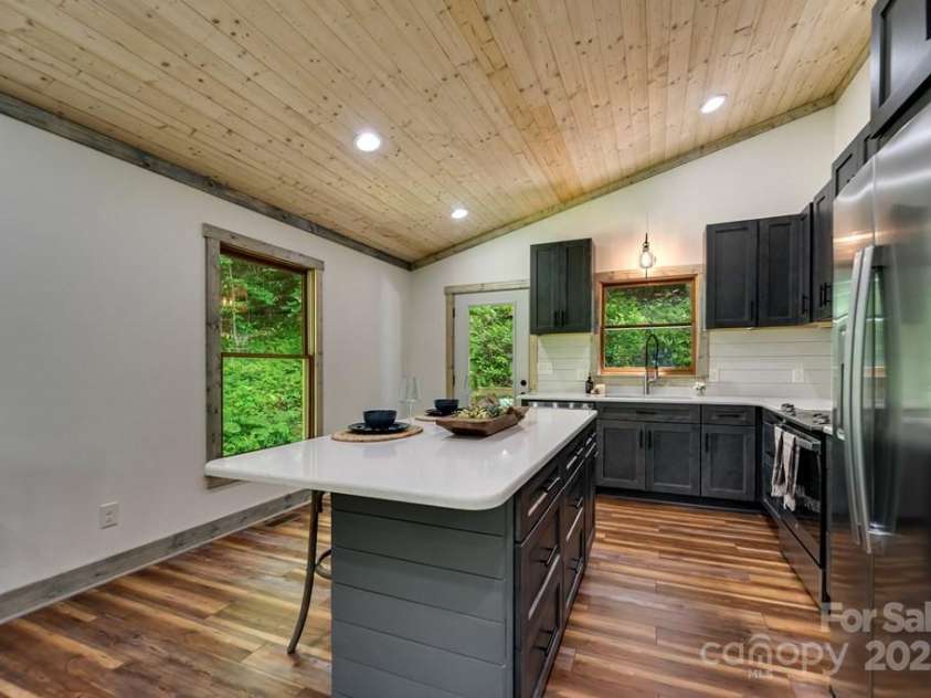 544 Stewart Road, Otto, NC 28763.  MLS# CAR4239282, YatesRealty ID 2967. 