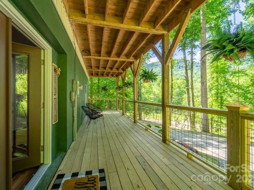 544 Stewart Road, Otto, NC 28763.  MLS# CAR4239282, YatesRealty ID 2967. 