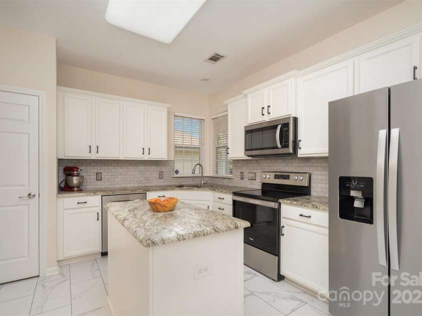 4079 Murray Street, Fort Mill, SC 29707.  MLS# CAR4273137, YatesRealty ID 29670. 