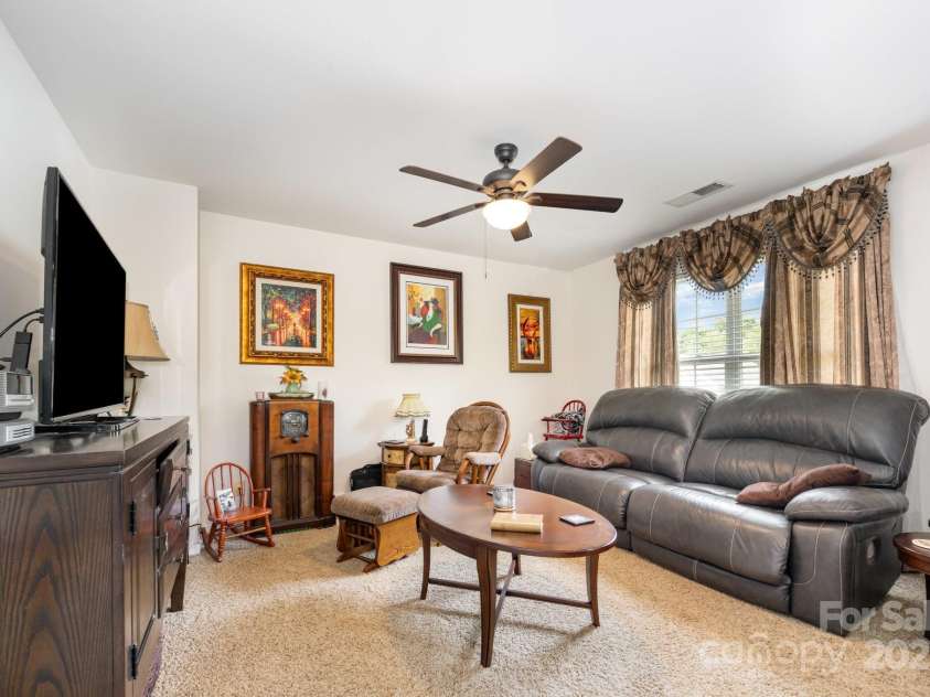 6006 Brook Valley Run, Monroe, NC 28110.  MLS# CAR4286232, YatesRealty ID 29673. 