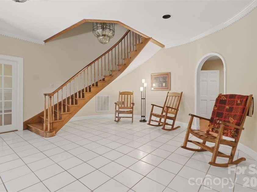 140 Ross Grove Road, Shelby, NC 28150.  MLS# CAR4383660, YatesRealty ID 29674. 