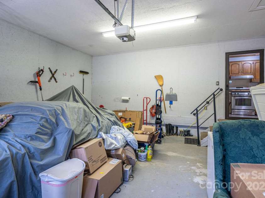 915 Danbrook Circle, Lincolnton, NC 28092.  MLS# CAR4286557, YatesRealty ID 29674. 