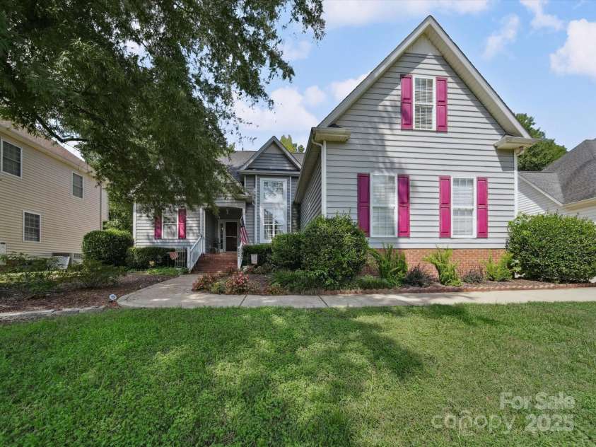 2090 Winding Oak Road, Rock Hill, SC 29732.  MLS# CAR4279008, YatesRealty ID 29675. 