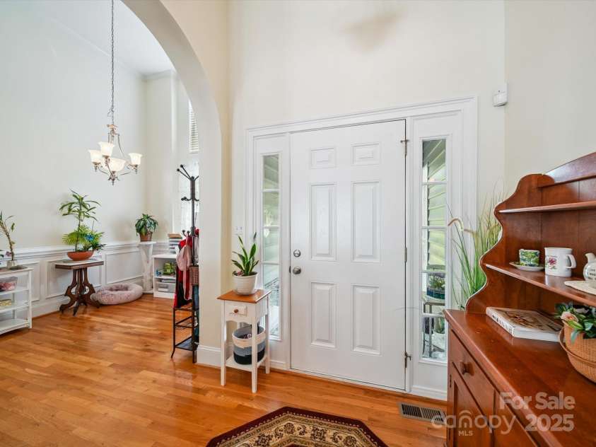 2090 Winding Oak Road, Rock Hill, SC 29732.  MLS# CAR4279008, YatesRealty ID 29675. Elegant arched foyer