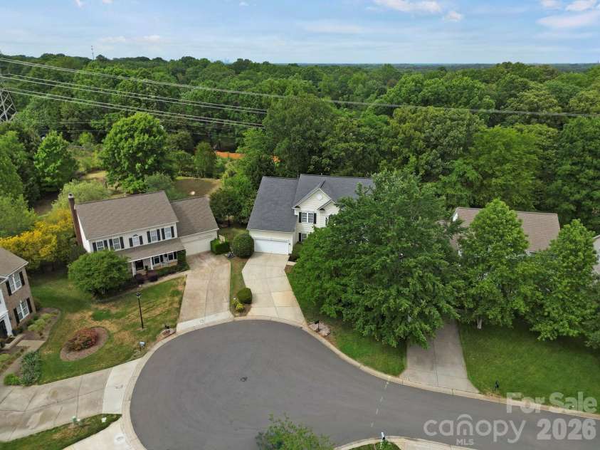 9954 Mitchell Glen Drive, Charlotte, NC 28277.  MLS# CAR4371090, YatesRealty ID 29675. 