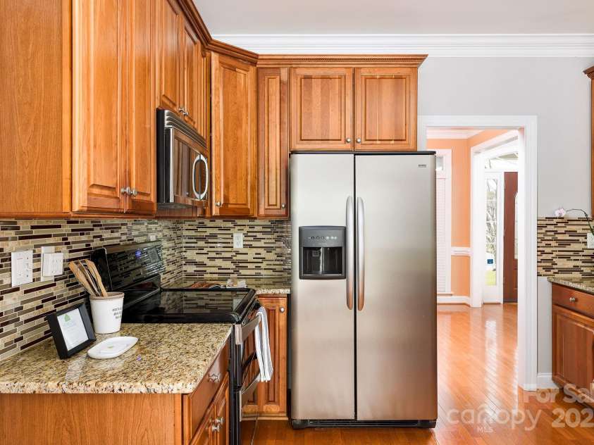 15 Orchard Grass Court, Greensboro, NC 27410.  MLS# CAR4286955, YatesRealty ID 29676. 