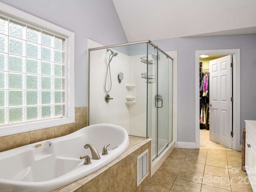 15 Orchard Grass Court, Greensboro, NC 27410.  MLS# CAR4286955, YatesRealty ID 29676. 