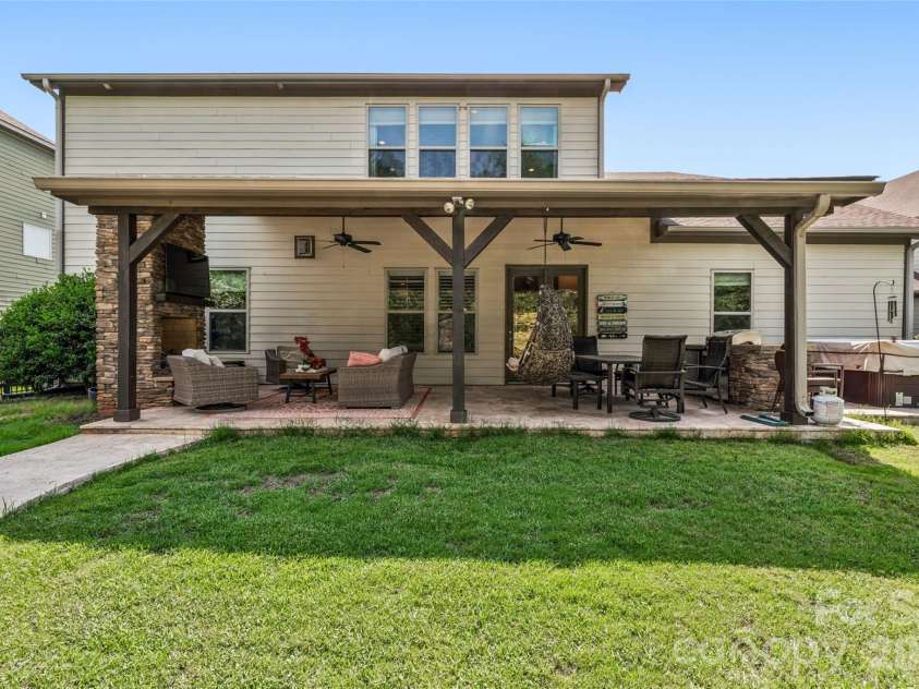656 Avonmore Drive, Fort Mill, SC 29715.  MLS# CAR4387111, YatesRealty ID 29676. Backyard