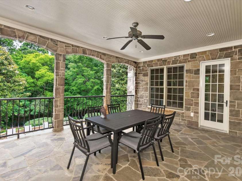 731 Mendenhall Court, Fort Mill, SC 29715.  MLS# CAR4391016, YatesRealty ID 29677. 