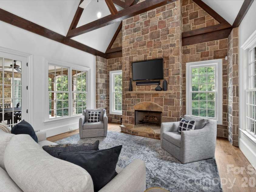 731 Mendenhall Court, Fort Mill, SC 29715.  MLS# CAR4391016, YatesRealty ID 29677. 