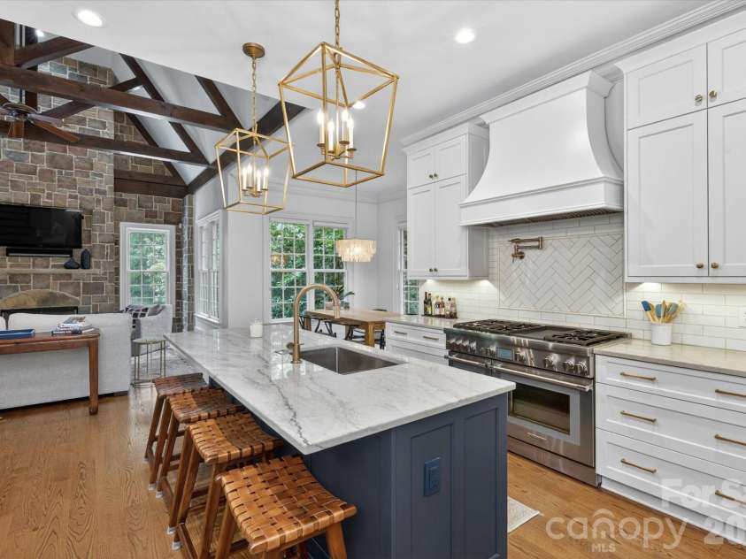 731 Mendenhall Court, Fort Mill, SC 29715.  MLS# CAR4391016, YatesRealty ID 29677. 