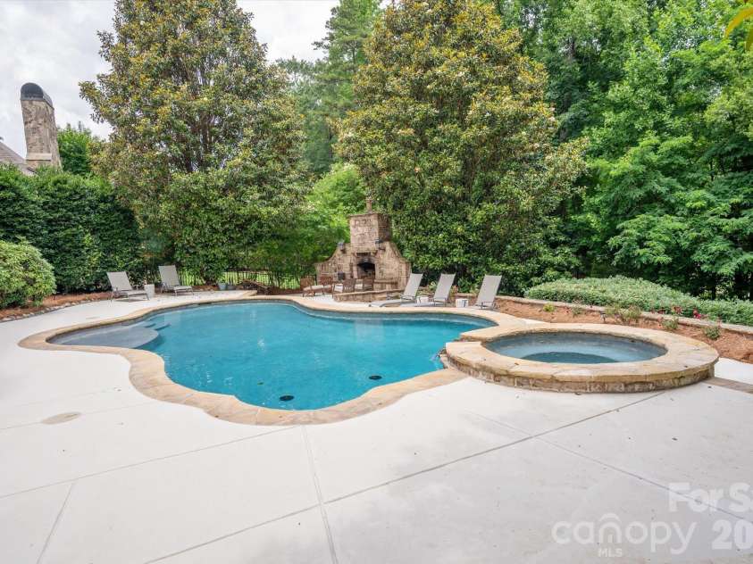 731 Mendenhall Court, Fort Mill, SC 29715.  MLS# CAR4391016, YatesRealty ID 29677. 