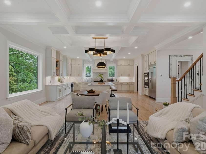 4547 Emory Lane, Charlotte, NC 28211.  MLS# CAR4381500, YatesRealty ID 29679. 