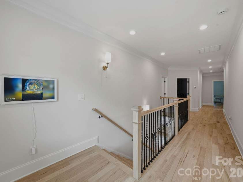 4547 Emory Lane, Charlotte, NC 28211.  MLS# CAR4381500, YatesRealty ID 29679. 