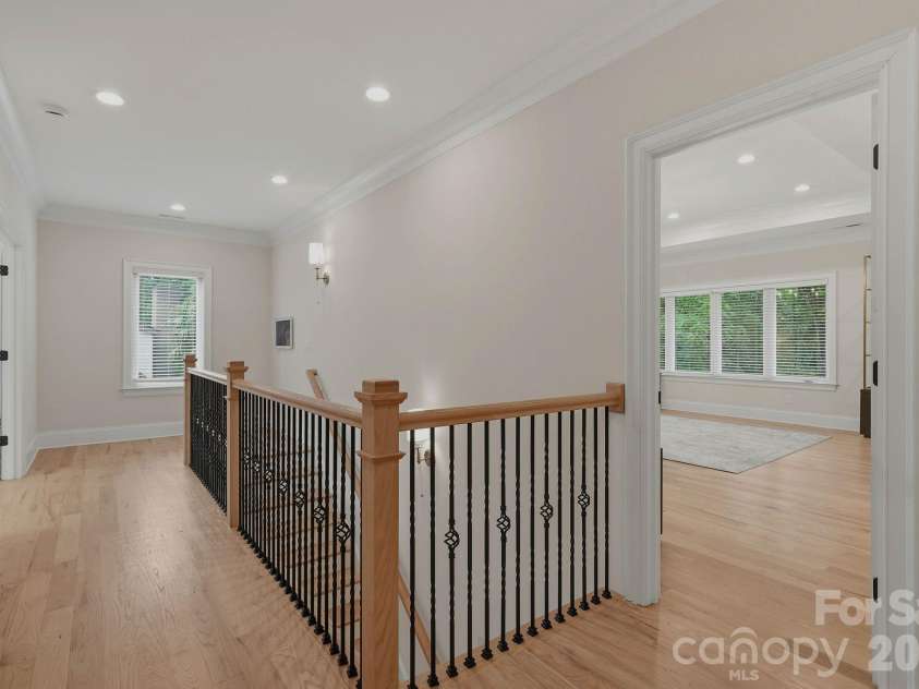4547 Emory Lane, Charlotte, NC 28211.  MLS# CAR4381500, YatesRealty ID 29679. 