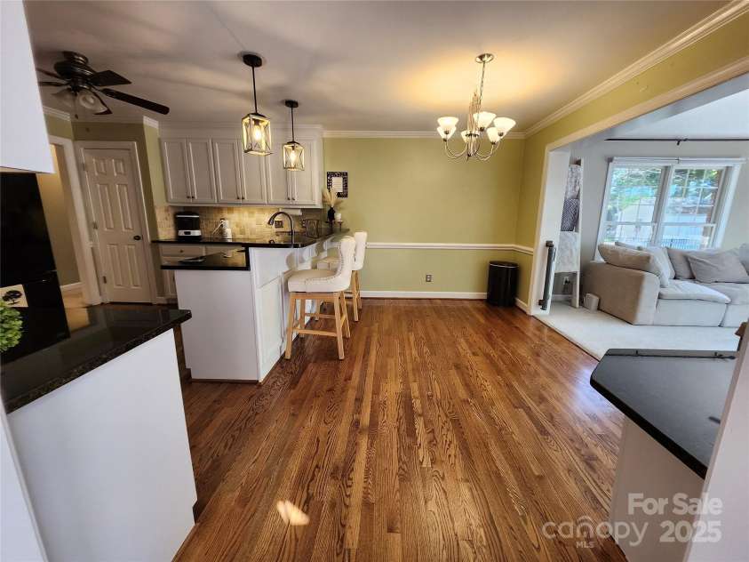 5505 Weavers Row, Gastonia, NC 28056.  MLS# CAR4246152, YatesRealty ID 29680. 