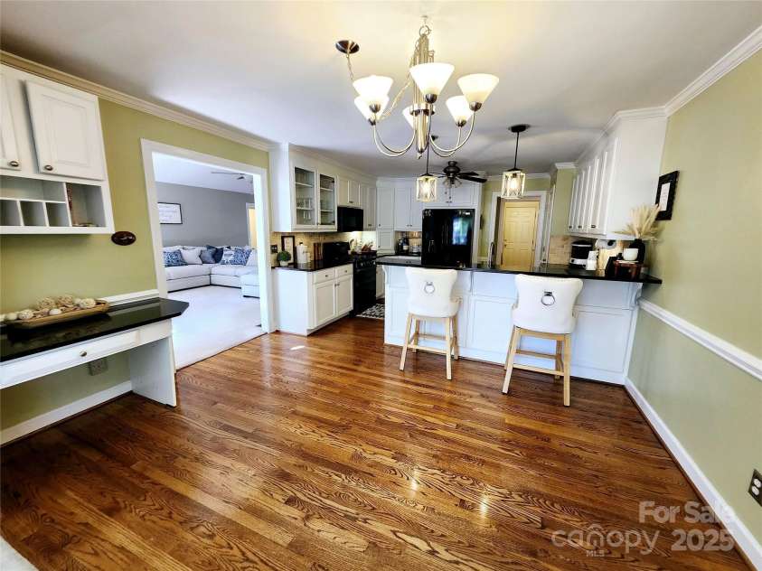5505 Weavers Row, Gastonia, NC 28056.  MLS# CAR4246152, YatesRealty ID 29680. 