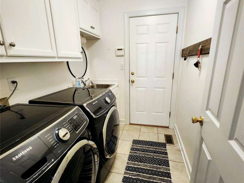 5505 Weavers Row, Gastonia, NC 28056.  MLS# CAR4246152, YatesRealty ID 29680. 