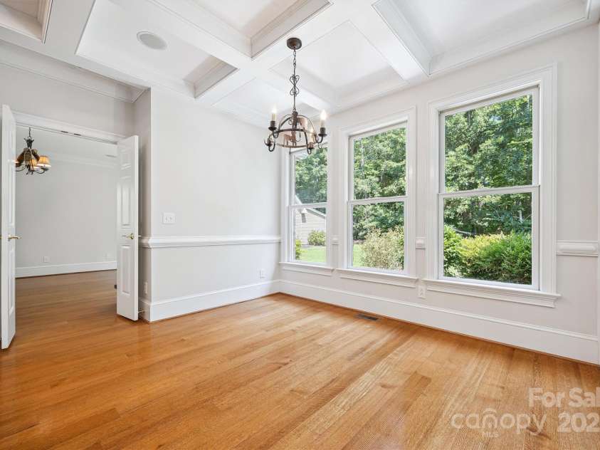 20308 Ridgebrook Lane, Locust, NC 28097.  MLS# CAR4279014, YatesRealty ID 29685. Breakfast