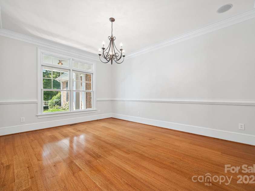 20308 Ridgebrook Lane, Locust, NC 28097.  MLS# CAR4279014, YatesRealty ID 29685. Dining