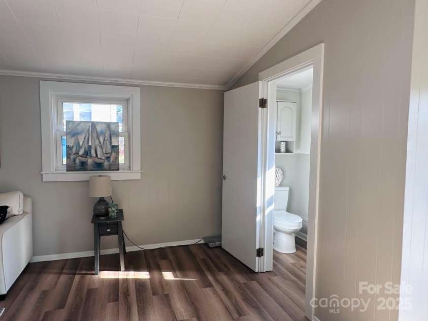 2202 16th Avenue, Hickory, NC 28601.  MLS# CAR4272734, YatesRealty ID 29686. Half bath off den