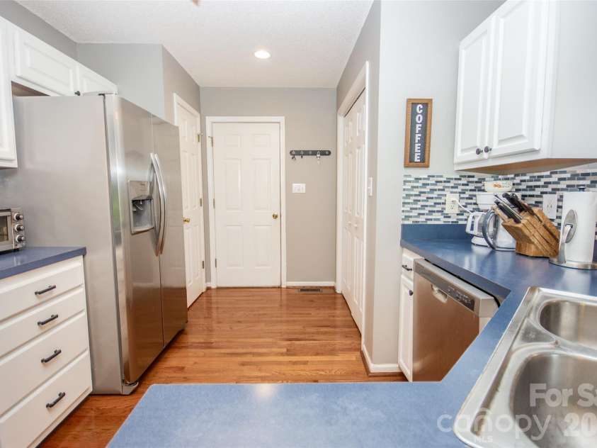 101 Mount Zion Drive, Statesville, NC 28625.  MLS# CAR4391899, YatesRealty ID 29687. 