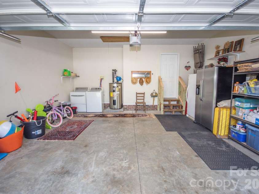101 Mount Zion Drive, Statesville, NC 28625.  MLS# CAR4391899, YatesRealty ID 29687. 
