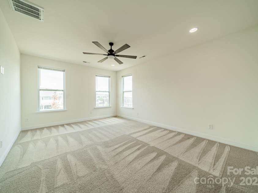 558 Red Wolf Lane, Clover, SC 29710.  MLS# CAR4287235, YatesRealty ID 29687. 