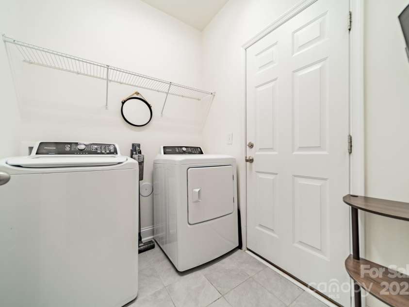 558 Red Wolf Lane, Clover, SC 29710.  MLS# CAR4287235, YatesRealty ID 29687. 