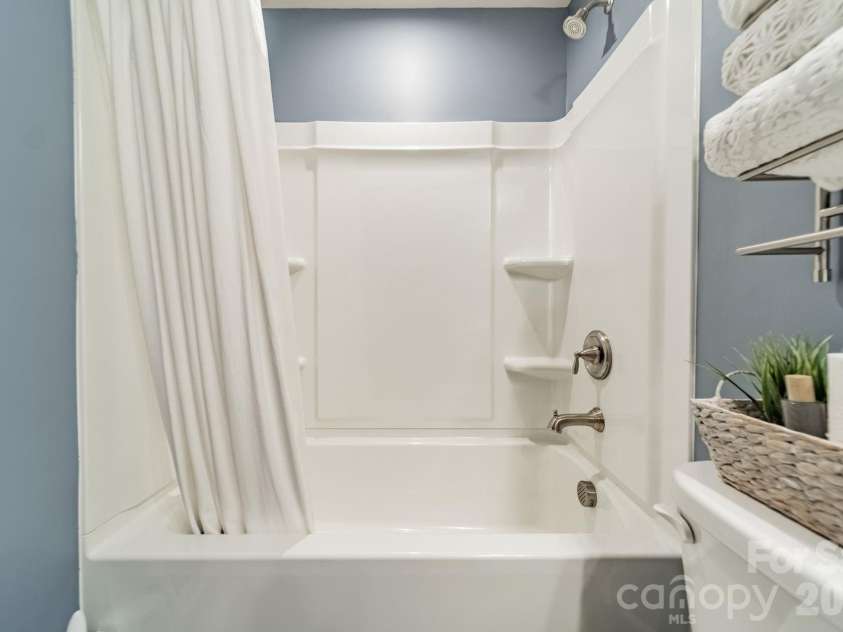 1038 Crest Oak Lane, Fort Mill, SC 29707.  MLS# CAR4384950, YatesRealty ID 29688. 