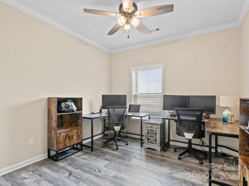 35 Dawson Steele Court, Asheville, NC 28803.  MLS# CAR4223718, YatesRealty ID 29688. Bedroom