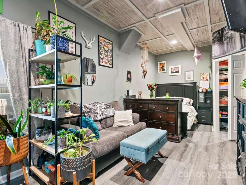 35 Dawson Steele Court, Asheville, NC 28803.  MLS# CAR4223718, YatesRealty ID 29688. Bedroom