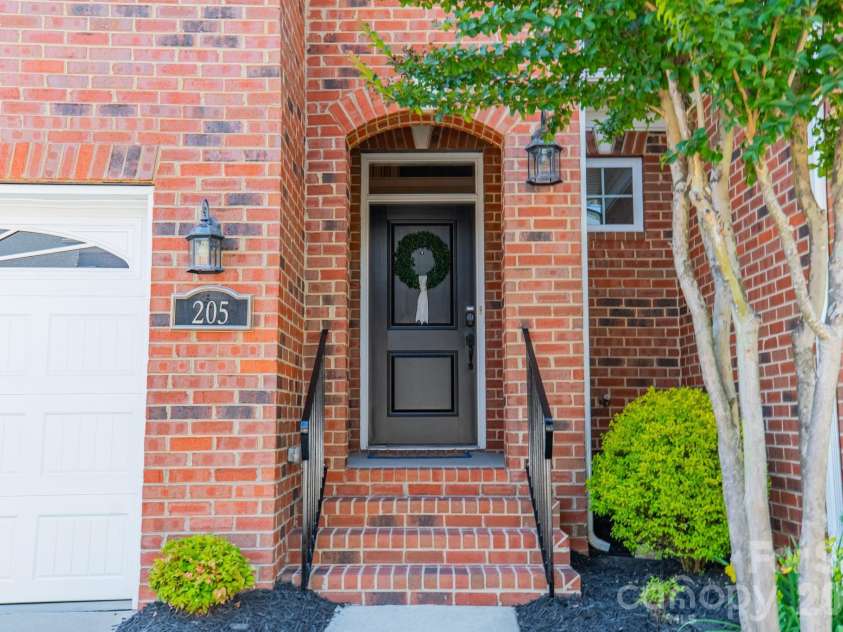 205 Pine Needles Lane, Fort Mill, SC 29708.  MLS# CAR4381450, YatesRealty ID 29689. 