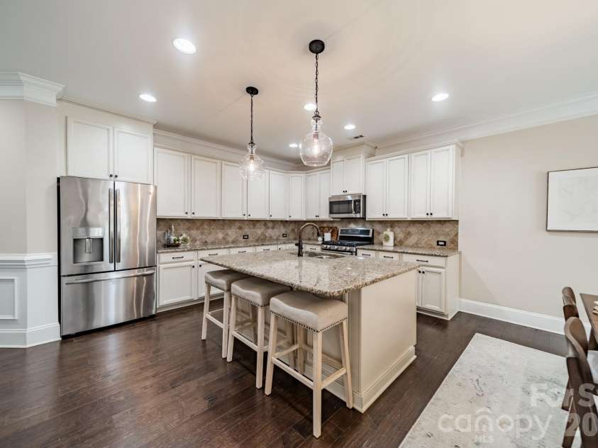 205 Pine Needles Lane, Fort Mill, SC 29708.  MLS# CAR4381450, YatesRealty ID 29689. 