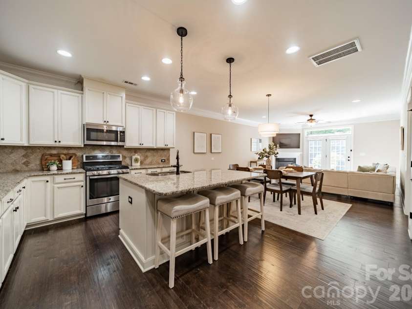 205 Pine Needles Lane, Fort Mill, SC 29708.  MLS# CAR4381450, YatesRealty ID 29689. 