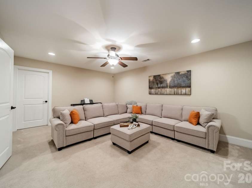 205 Pine Needles Lane, Fort Mill, SC 29708.  MLS# CAR4381450, YatesRealty ID 29689. 