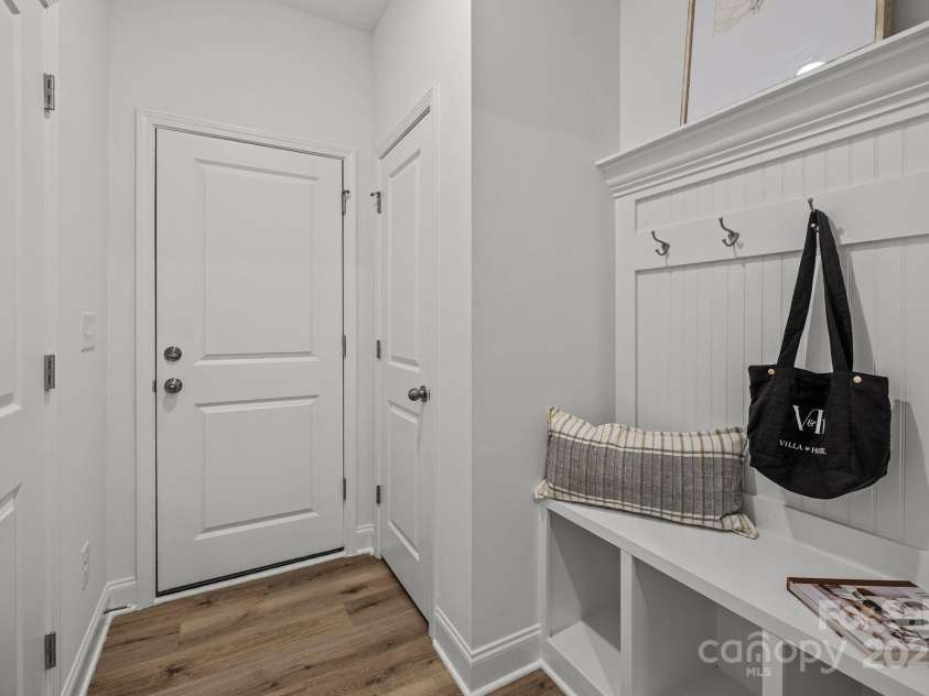 5012 Cherry Gum Court, Matthews, NC 28105.  MLS# CAR4260010, YatesRealty ID 2969. 